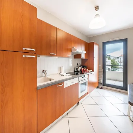 Jardin Florian, 8/10 Rue Victor Cousin, Apartment